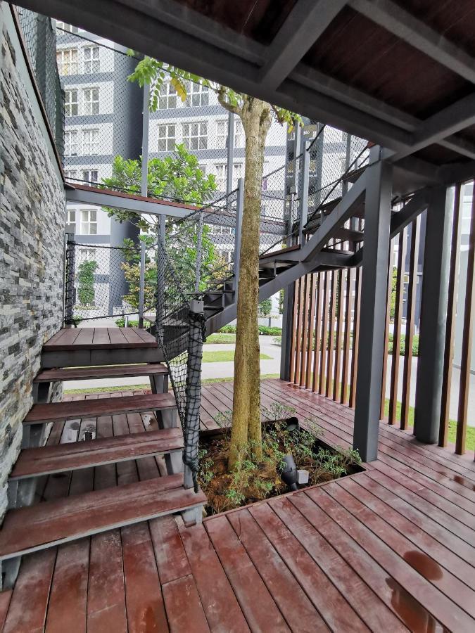 Kajang Industrial House With Olympic Size Swimming Pool Apartment Luaran gambar